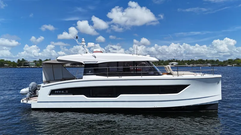 Slide: The Image of Fountaine Pajot MY4.S 2023 - 7