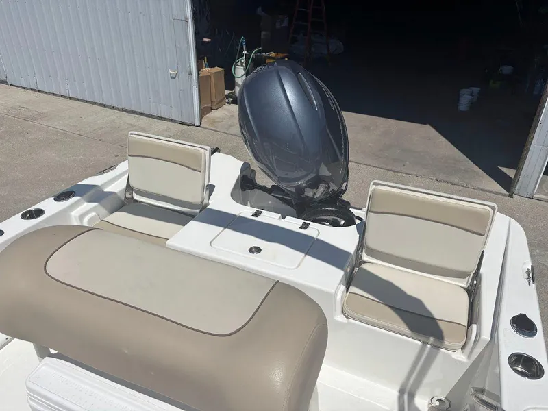 Slide: The Image of 2022 Nauticstar 191 Hybrid 14 - 14