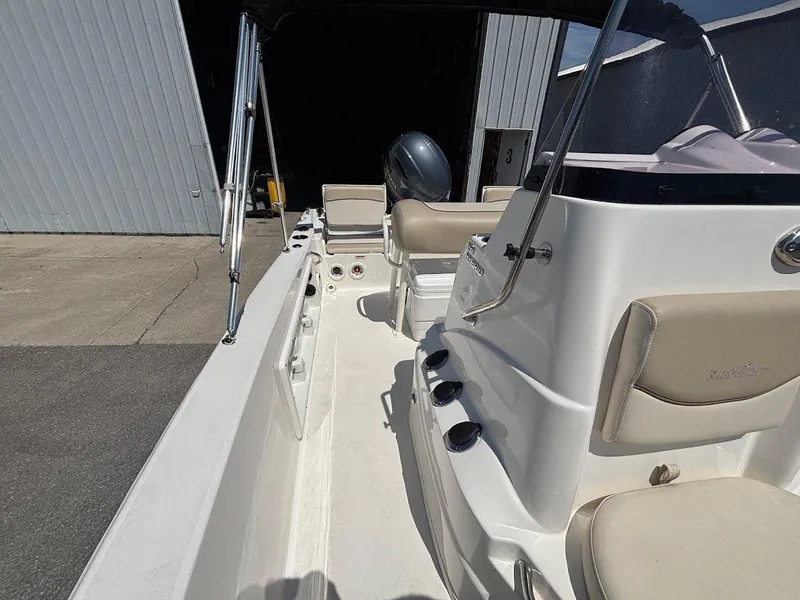 Slide: The Image of 2022 Nauticstar 191 Hybrid 7 - 7