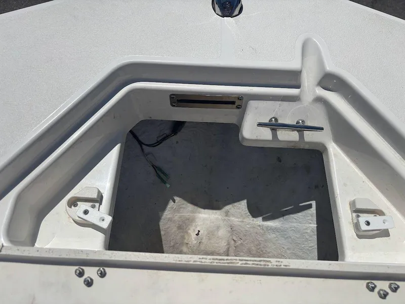 Slide: The Image of 2022 Nauticstar 191 Hybrid 8 - 8