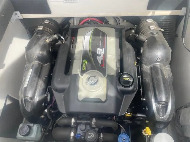 Slide: The Image of 2013 Sea Ray 205 Sport engine, 4.3L V6, close-up view. - 8