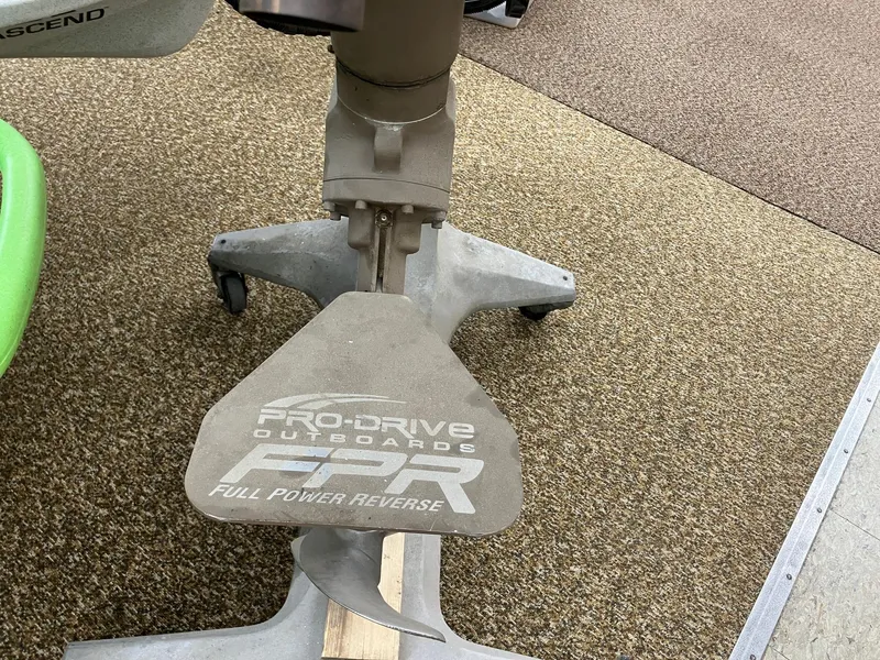 Slide: The Image of Pro-Drive SBX Series 18' 2017 outboard motor with Full Power Reverse feature on display. - 19