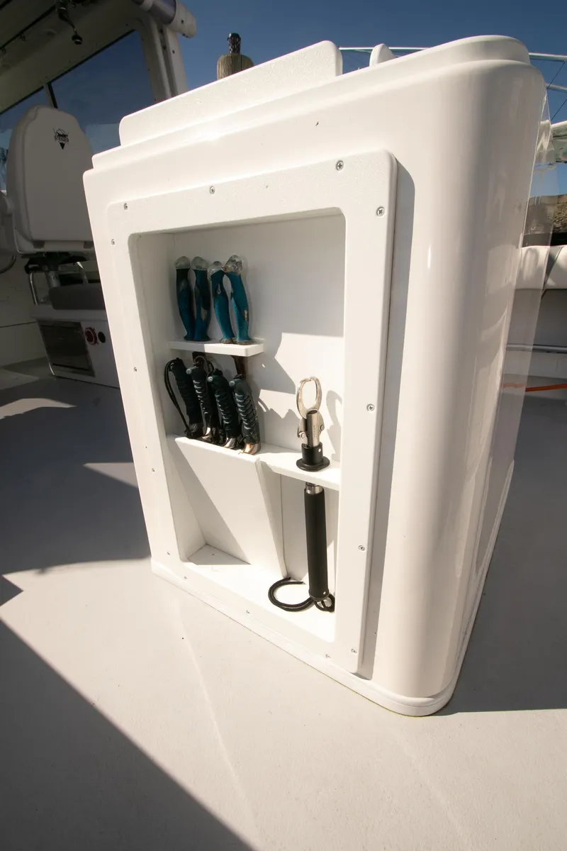 Slide: The Image of Steiger Craft 31 Miami 2026 - 50