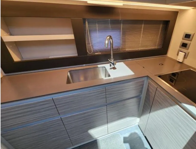 Slide: The Image of Pershing 6X 2022 - 64