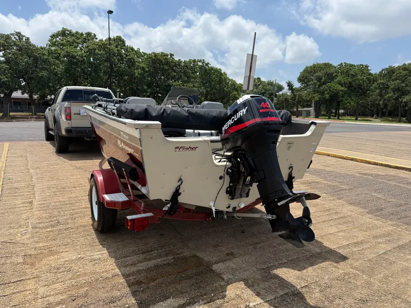 Slide: The Image of Fisher 16 Pro Avenger 2002 - 61