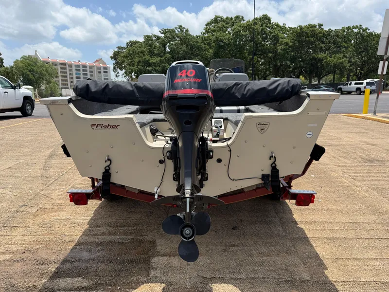 Slide: The Image of Fisher 16 Pro Avenger 2002 - 62