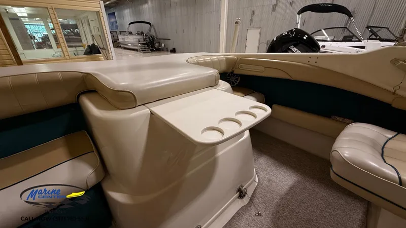 Slide: The Image of Sea Ray 230 Bow Rider 1996 - 7