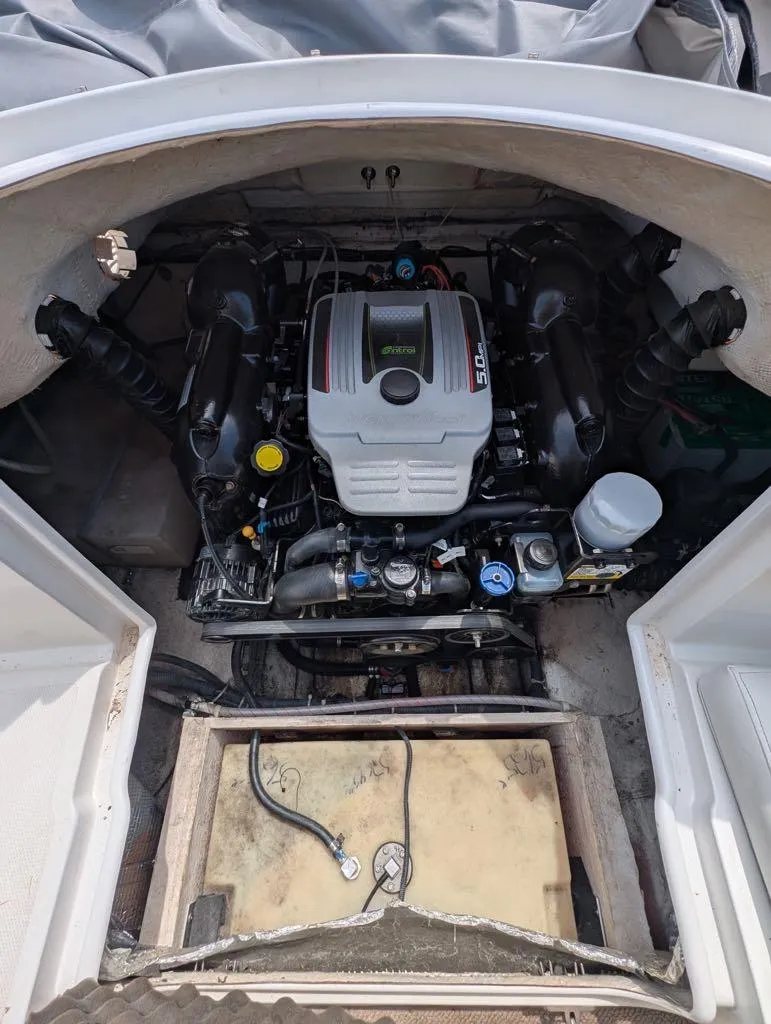 Slide: The Image of Hurricane Sun Deck 217 2012 - 6