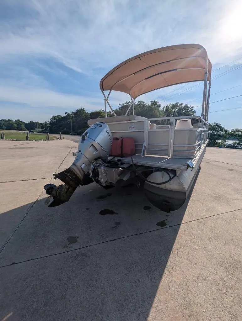 Slide: The Image of SunChaser Geneva 22 Cruise 2019 - 7