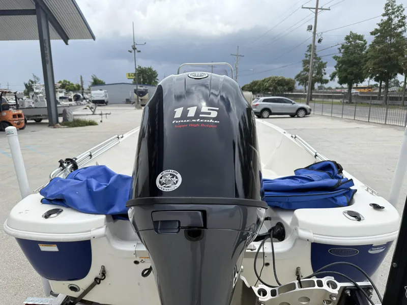 Slide: The Image of NauticStar 1810 NauticBay 2017 - 8