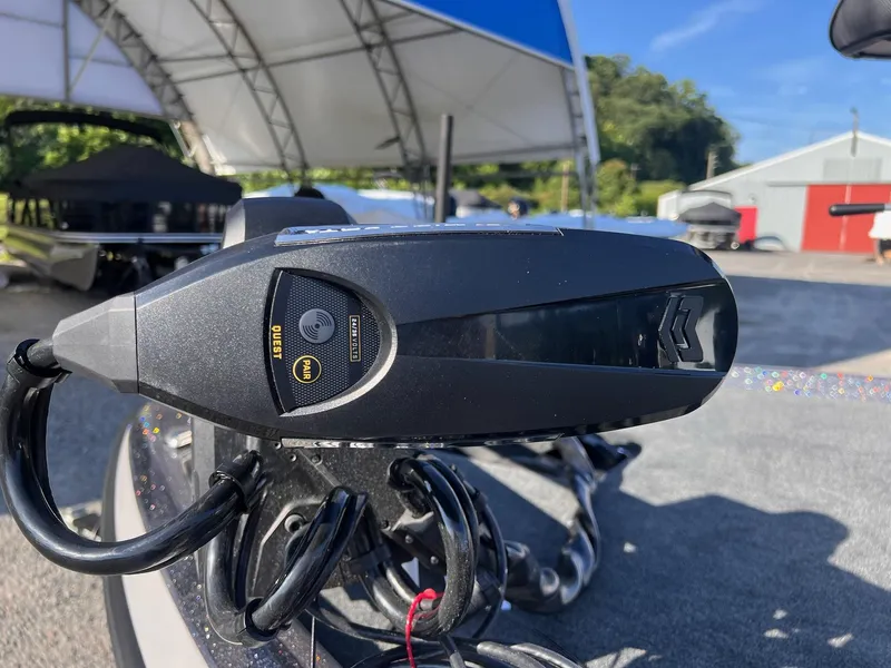 Slide: The Image of Skeeter FXR21 LE 2025 - 46