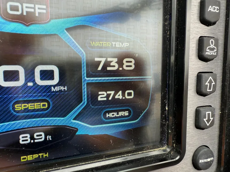 Slide: The Image of MasterCraft ProStar 2019 - 14