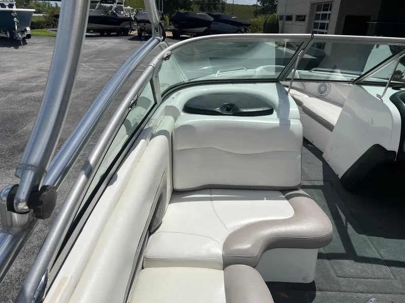 Slide: The Image of MasterCraft X30 2004 - 10