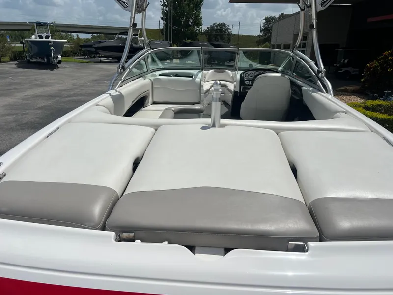 Slide: The Image of MasterCraft X30 2004 - 14