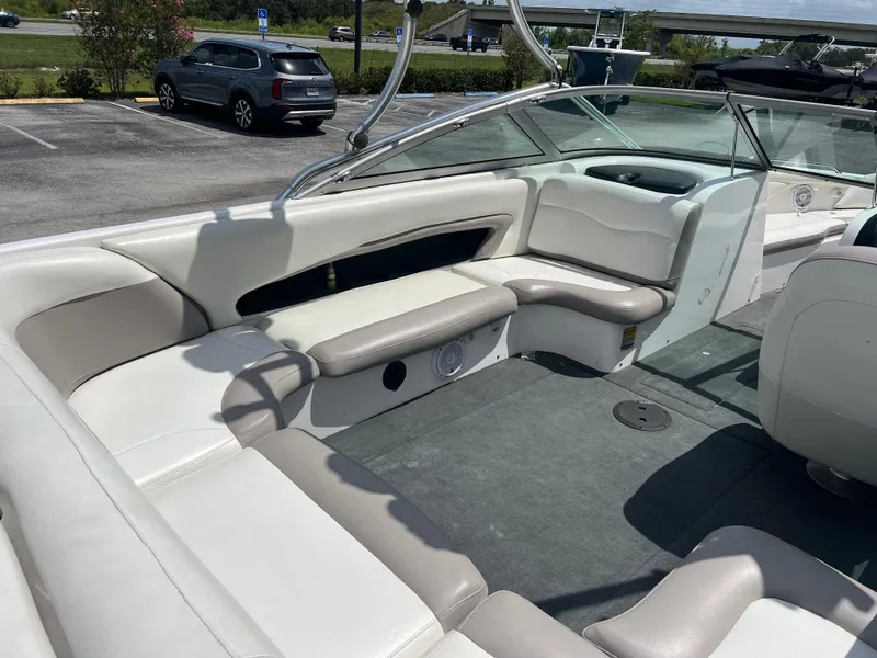 Slide: The Image of MasterCraft X30 2004 - 15