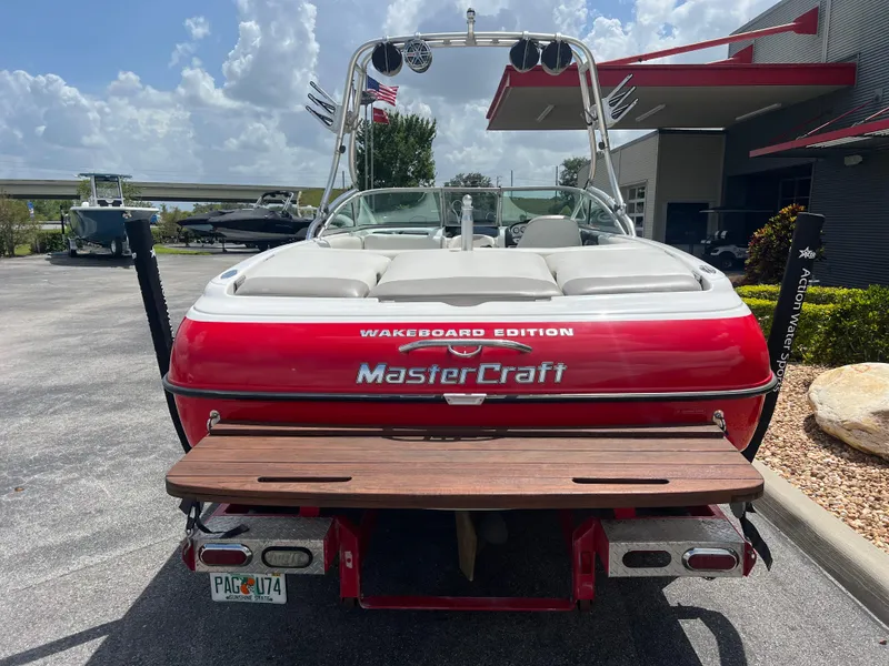 Slide: The Image of MasterCraft X30 2004 - 7