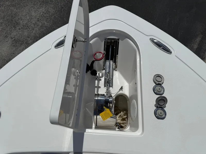 Slide: The Image of Tidewater 232 CC Adventure 2026 - 20