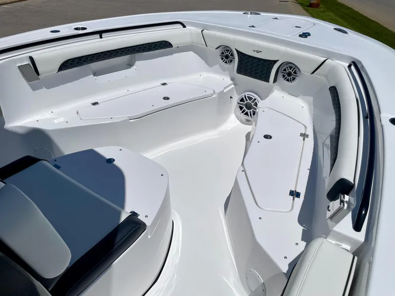 Slide: The Image of Tidewater 256 LXF 2026 - 11