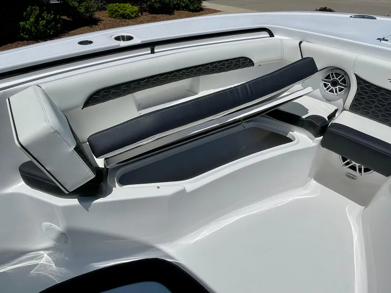 Slide: The Image of Tidewater 256 LXF 2026 - 15