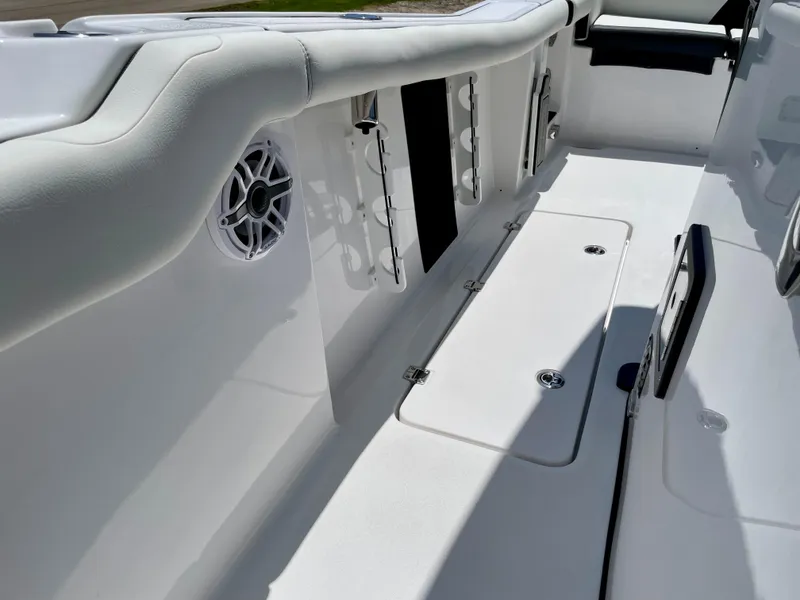 Slide: The Image of Tidewater 256 LXF 2026 - 18