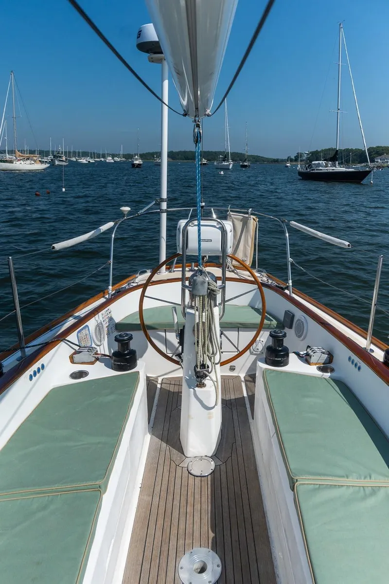 Slide: The Image of Cockpit view of 2005 Morris M36 sailboat on a calm, sunny day. - 11