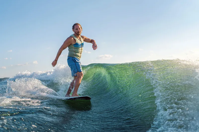 Slide: The Image of Sea Ray SDX 250 Surf 2025 - 57