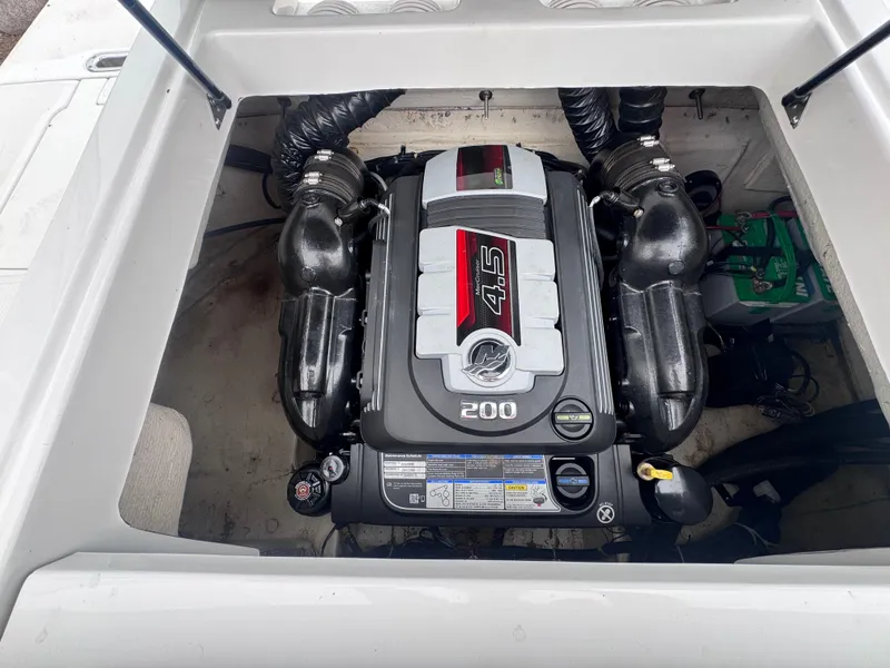 Slide: The Image of Hurricane 188SS 2017 - 18