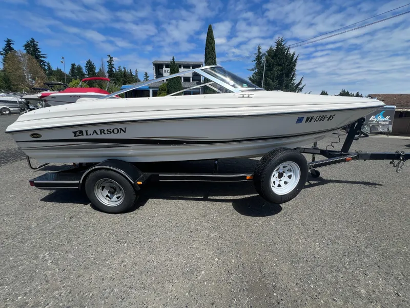 Slide: The Image of Larson Senza186 W/11 2005 - 5