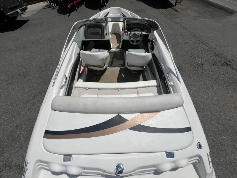 Slide: The Image of Larson Senza186 W/11 2005 - 9