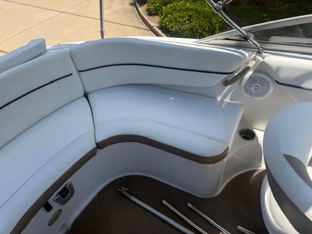 Slide: The Image of Four Winns 204 Funship 2007 - 13