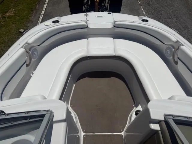 Slide: The Image of Four Winns 204 Funship 2007 - 16