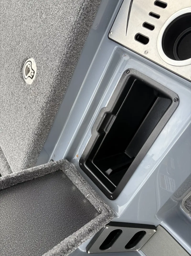 Slide: The Image of Falcon F205 2025 - 14