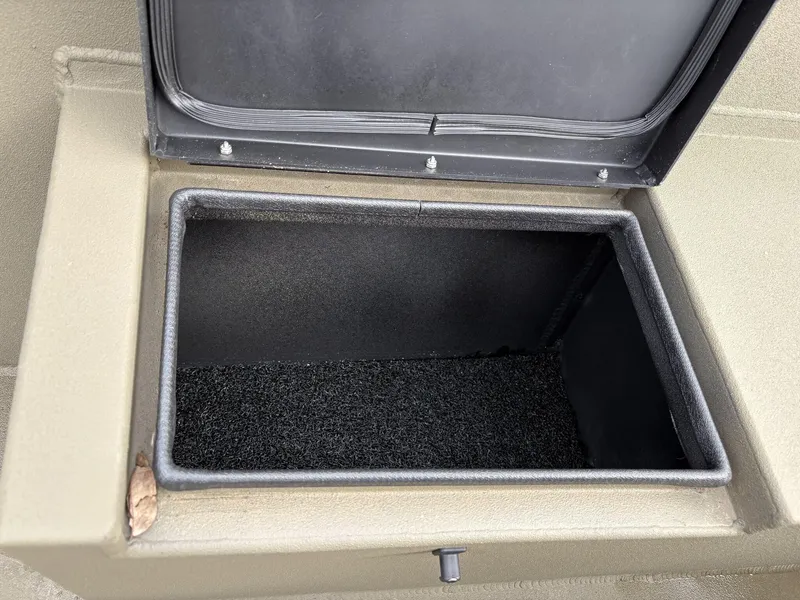 Slide: The Image of Thor Lake Hammer 1754 1754 TIMBER HAMMER 2025 - 6