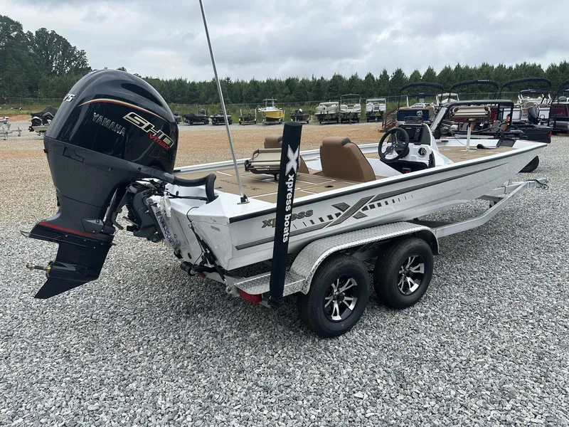 Slide: The Image of Xpress Hyper-Lift Crappie Series H20 CRAPPIE 2026 - 10