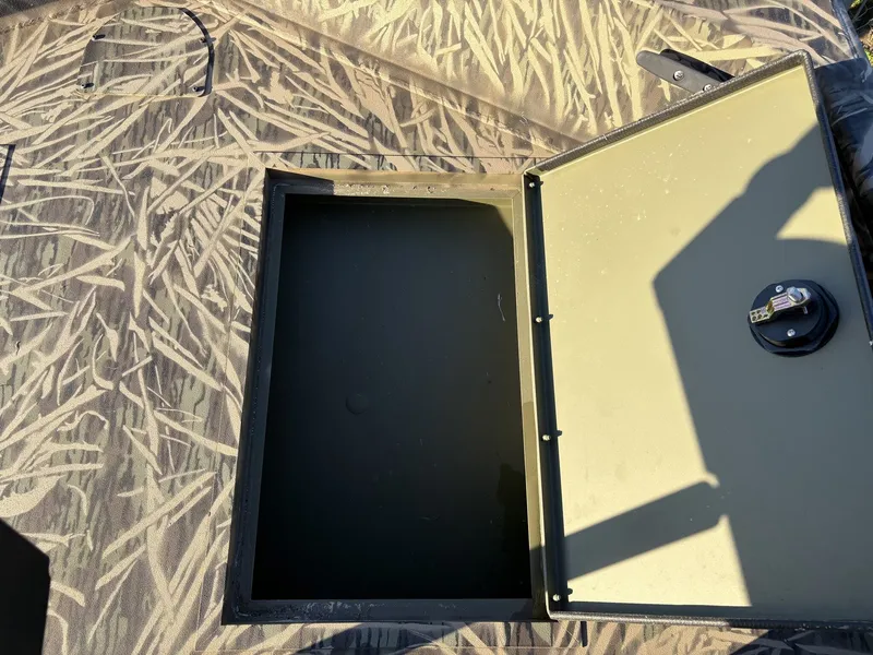 Slide: The Image of Lund 1870 Predator CC 2024 - 14