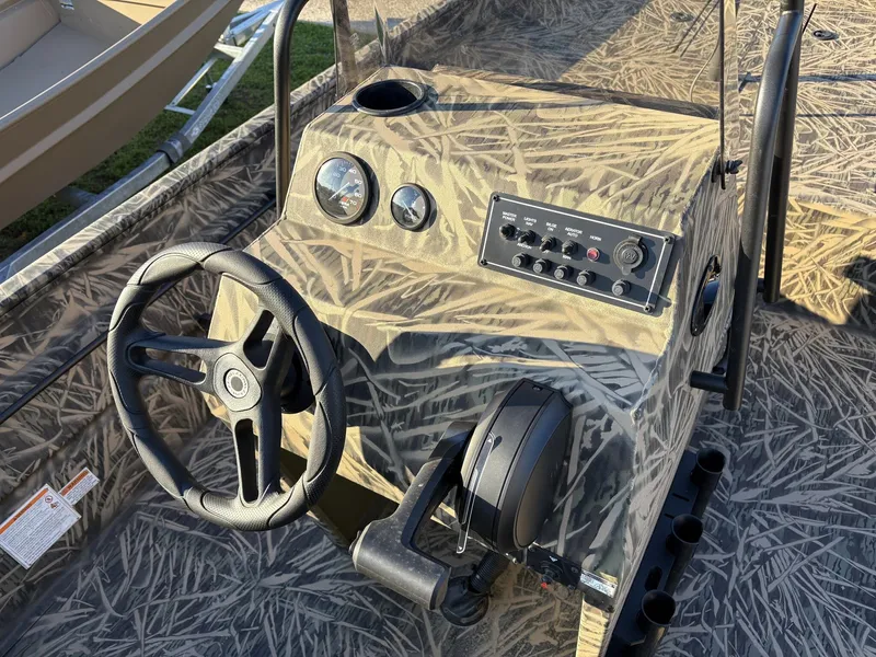 Slide: The Image of Lund 1870 Predator CC 2024 - 6