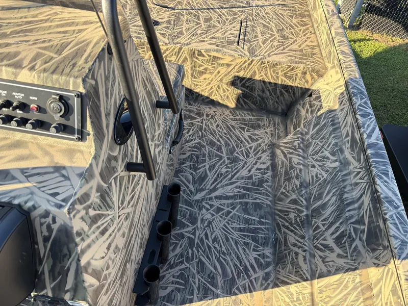 Slide: The Image of Lund 1870 Predator CC 2024 - 9