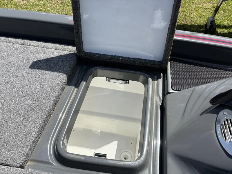 Slide: The Image of Phoenix Bass Boat 920 Elite 2023 - 19