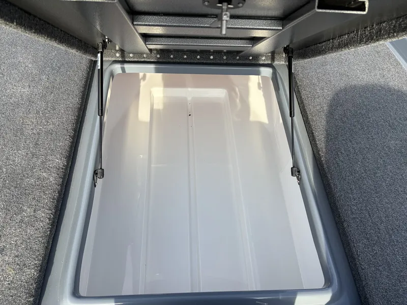 Slide: The Image of Falcon 18 Freedom 2025 - 21