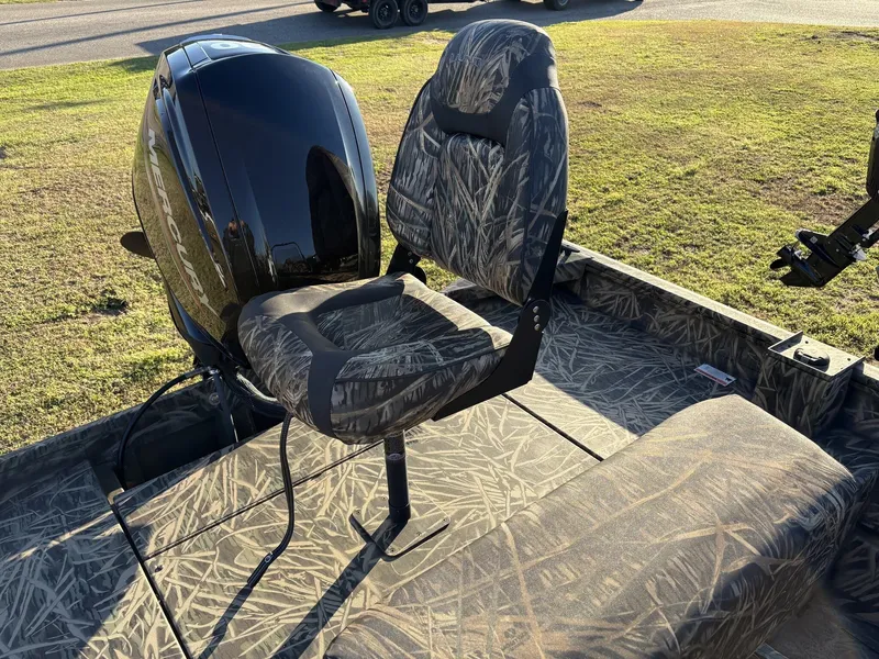 Slide: The Image of Lund 1870 Predator CC 2024 - 5