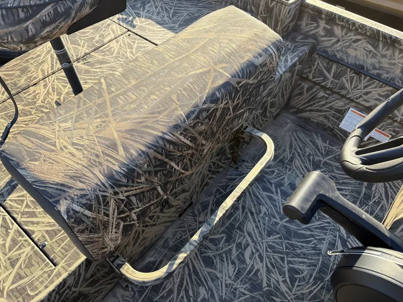 Slide: The Image of Lund 1870 Predator CC 2024 - 8