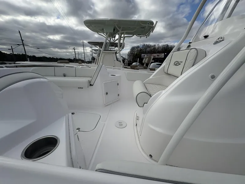 Slide: The Image of Glasstream 240ccx 2024 - 9