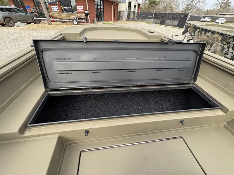 Slide: The Image of Thor Lake Hammer 1754 1754 TIMBER HAMMER 2025 - 9