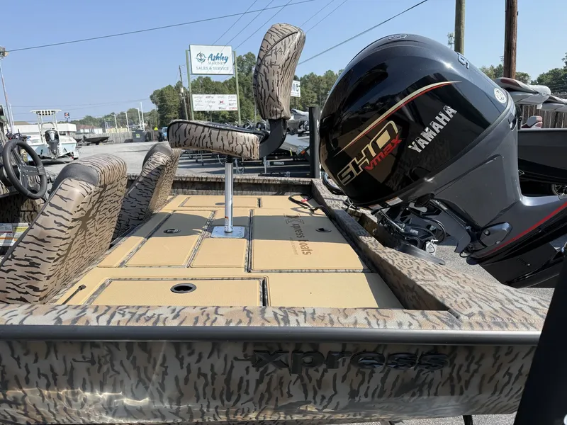 Slide: The Image of Xpress Hyper-Lift Bass Series H17 2026 - 4