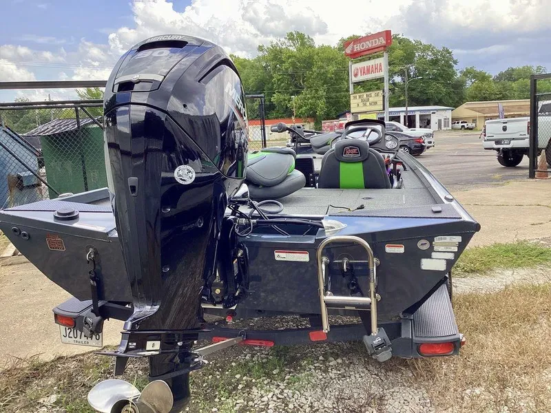 Slide: The Image of Ranger RT188 2023 - 17