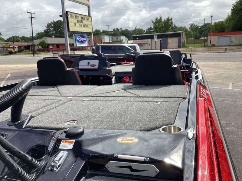 Slide: The Image of Bass Cat Lynx STS 2026 - 22