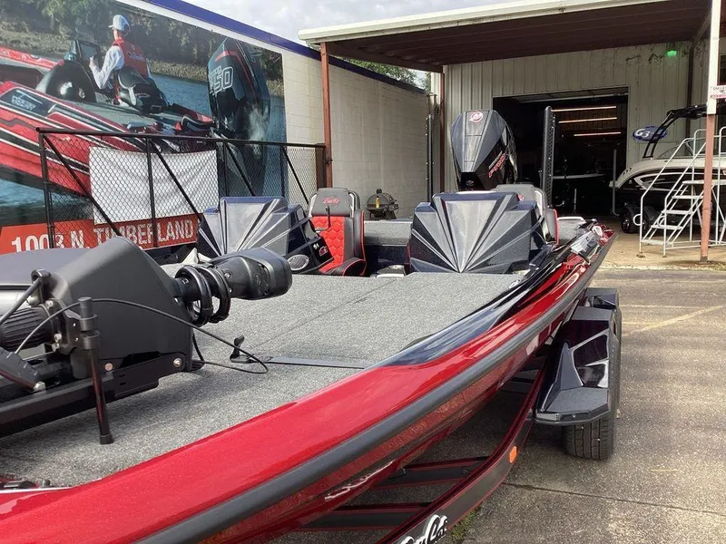 Slide: The Image of Bass Cat Lynx STS 2026 - 24