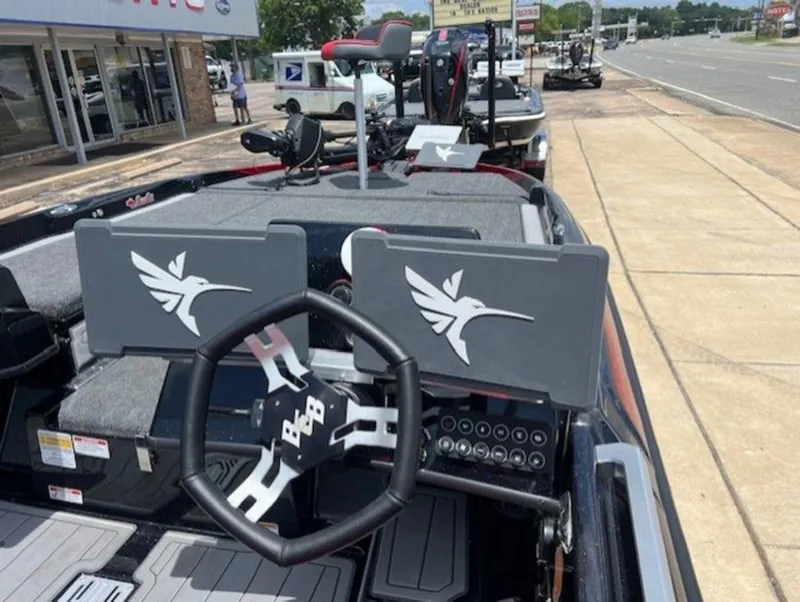 Slide: The Image of Bass Cat Lynx STS 2026 - 37