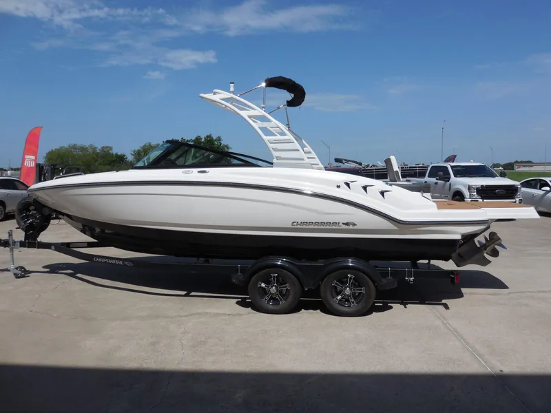 Slide: The Image of Chaparral 23 SSi 2025 - 6