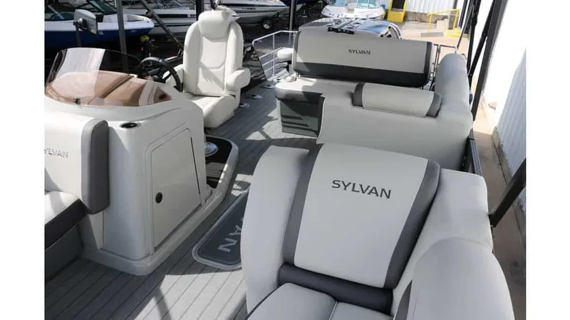 Slide: The Image of Sylvan Mirage X3 DLZ Bar Tri Toon 2025 - 14